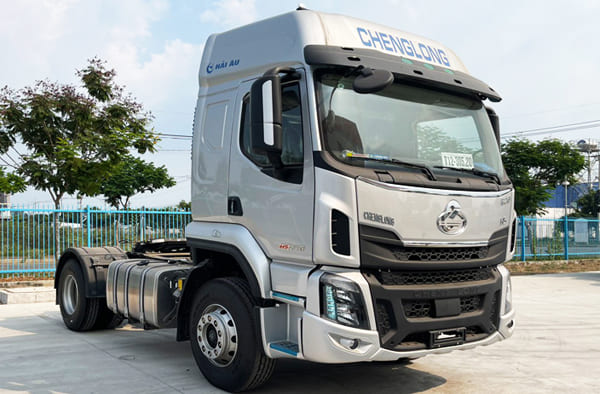 Xe Đầu Kéo 1 Cầu Chenglong 270Hp
